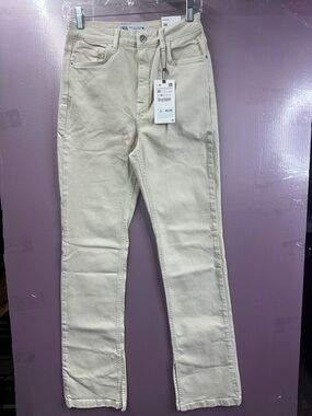 ZARA Off-White High-Rise Straight Jeans